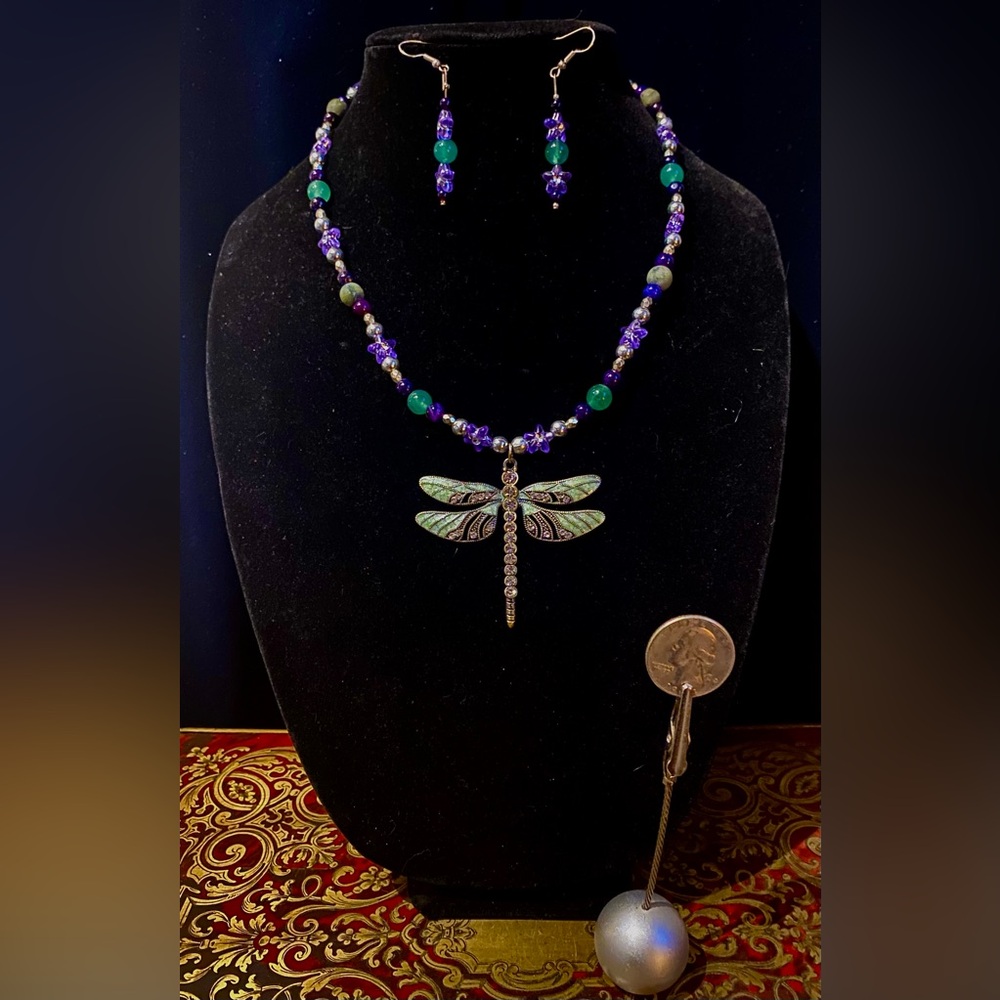 SHOJ Dragonfly Pendant Necklace with Matching Earrings.